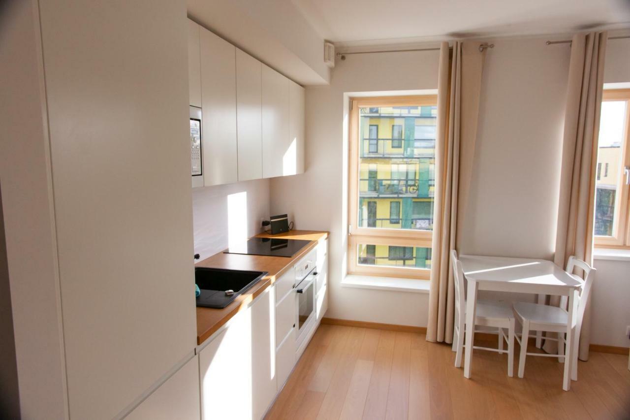 Quiet & Modern Downtown 1Br, Near Bus Station & Airport Apartment Tallinn Exterior photo